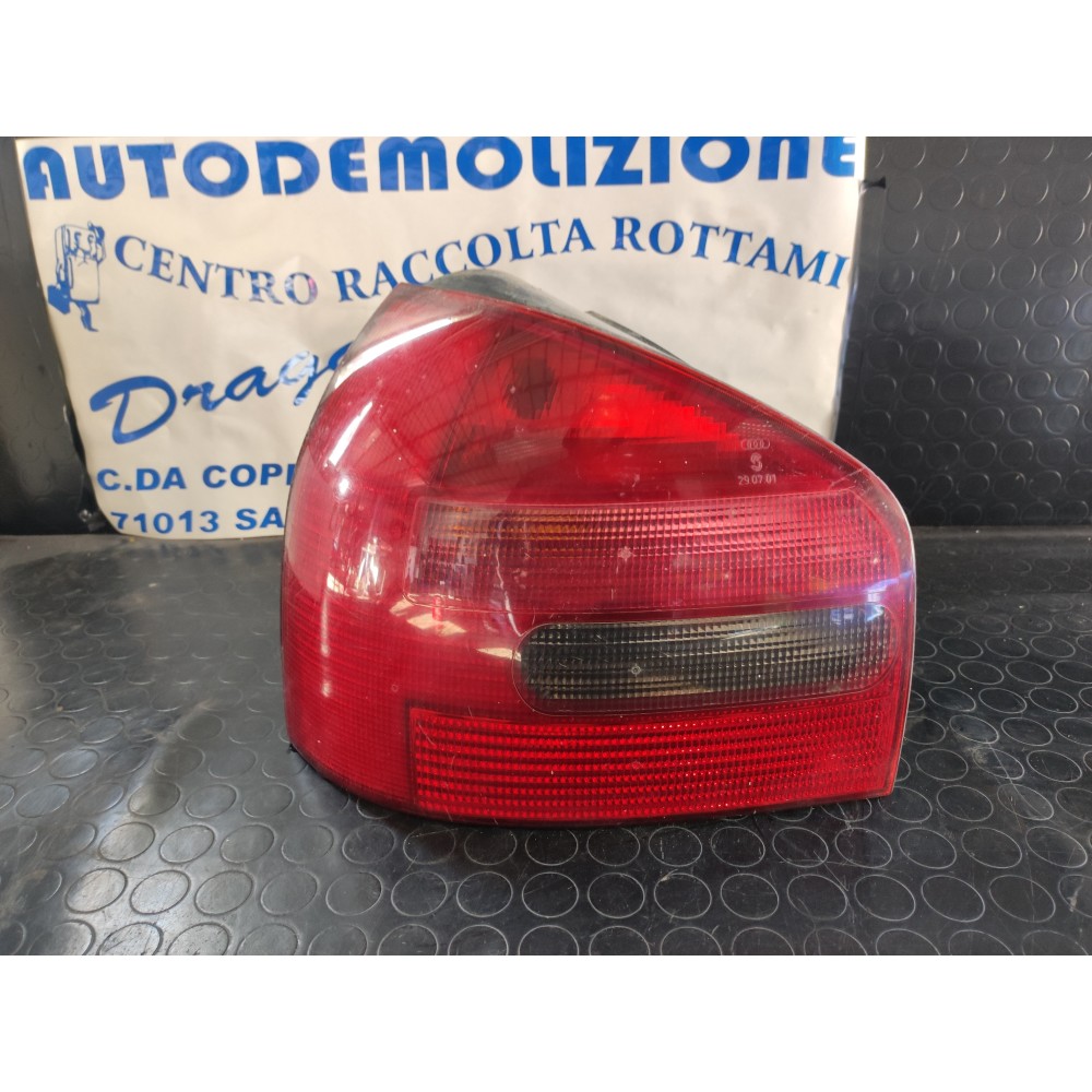 FARO POSTERIORE SINISTRO AUDI A3 DAL 1996 AL 2003