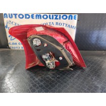 FARO POSTERIORE DESTRO TOYOTA YARIS DAL 2006 AL 2009