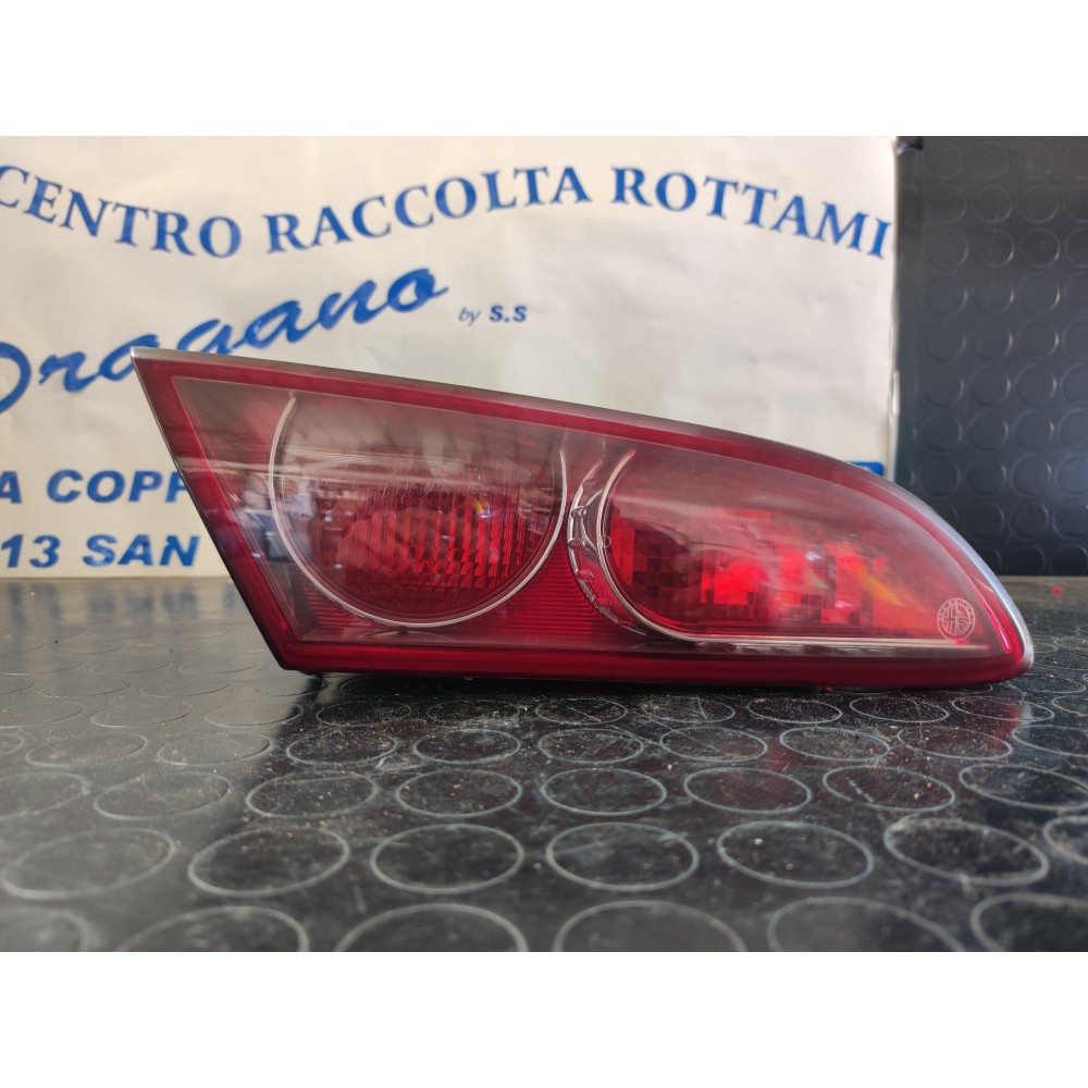 FARO POSTERIORE SINISTRO ALFA ROMEO 159 DAL 2005 AL 2011