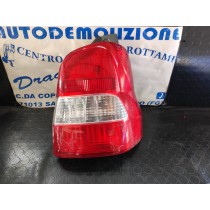 FARO POSTERIORE DESTRO MAZDA DEMIO DAL 2000 AL 2003