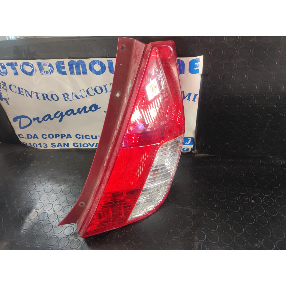 FARO POSTERIORE DESTRO HYUNDAI I10 DAL 2007 AL 2009