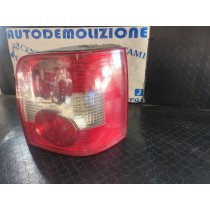 FARO POSTERIORE DESTRO VOLKSWAGEN PASSAT DAL 2000 AL 2005