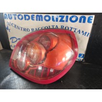 FARO POSTERIORE DESTRO NISSAN ALMERA DAL 2002 AL 2006