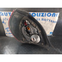 FARO POSTERIORE DESTRO NISSAN ALMERA DAL 2002 AL 2006