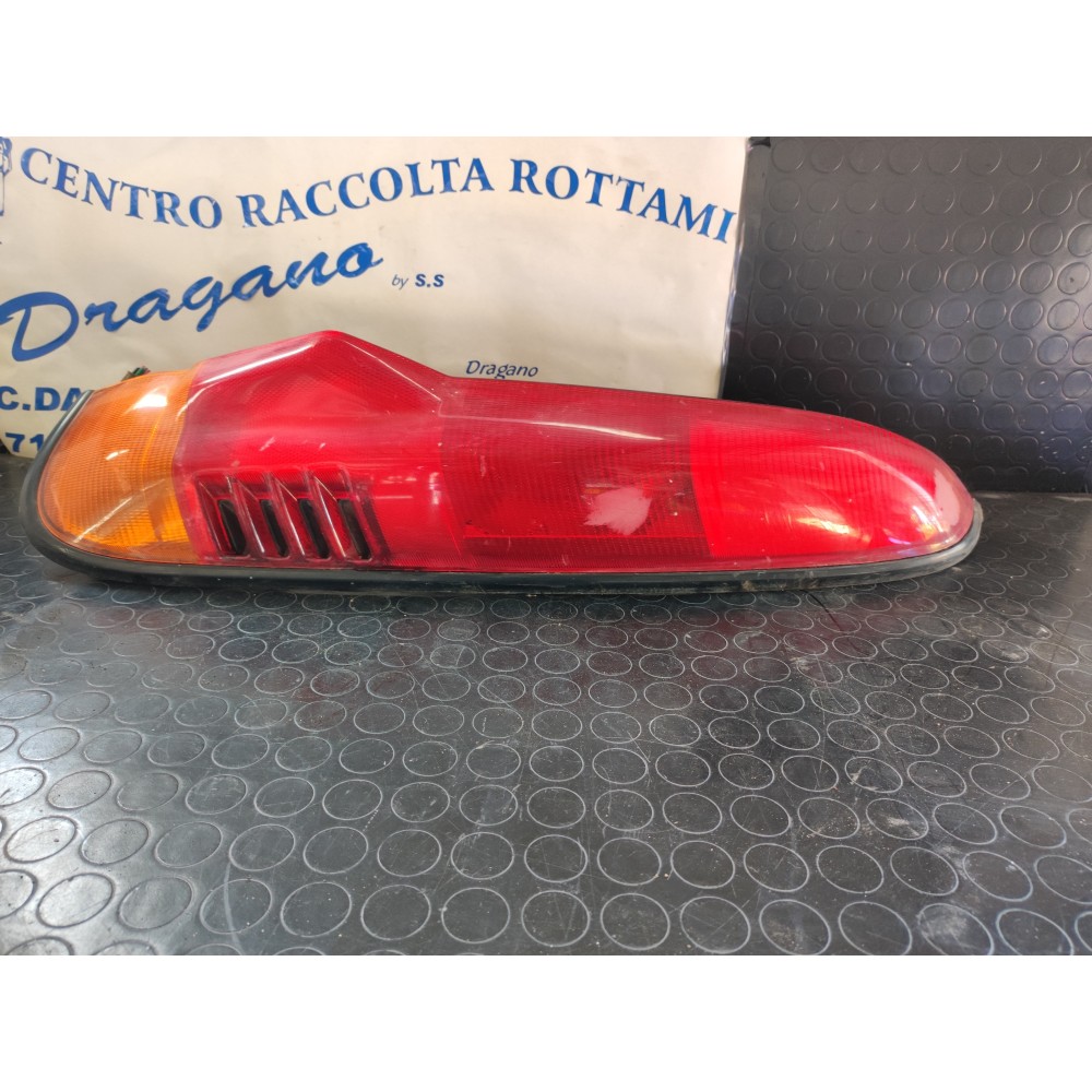 FARO POSTERIORE DESTRO DAIHATSU TERIOS DAL 1997 AL 2005