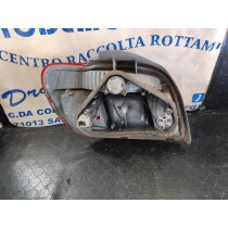 FARO POSTERIORE DESTRO TOYOTA YARIS DAL 1999 AL 2003