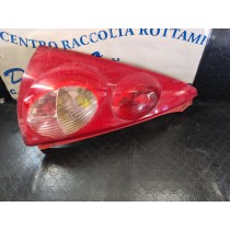 FARO POSTERIORE SINISTRO PEUGEOT 107 DAL 2005 AL 2013