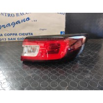 FARO POSTERIORE (ESTERNO) DESTRO RENAULT CLIO DAL 2012 AL 2019