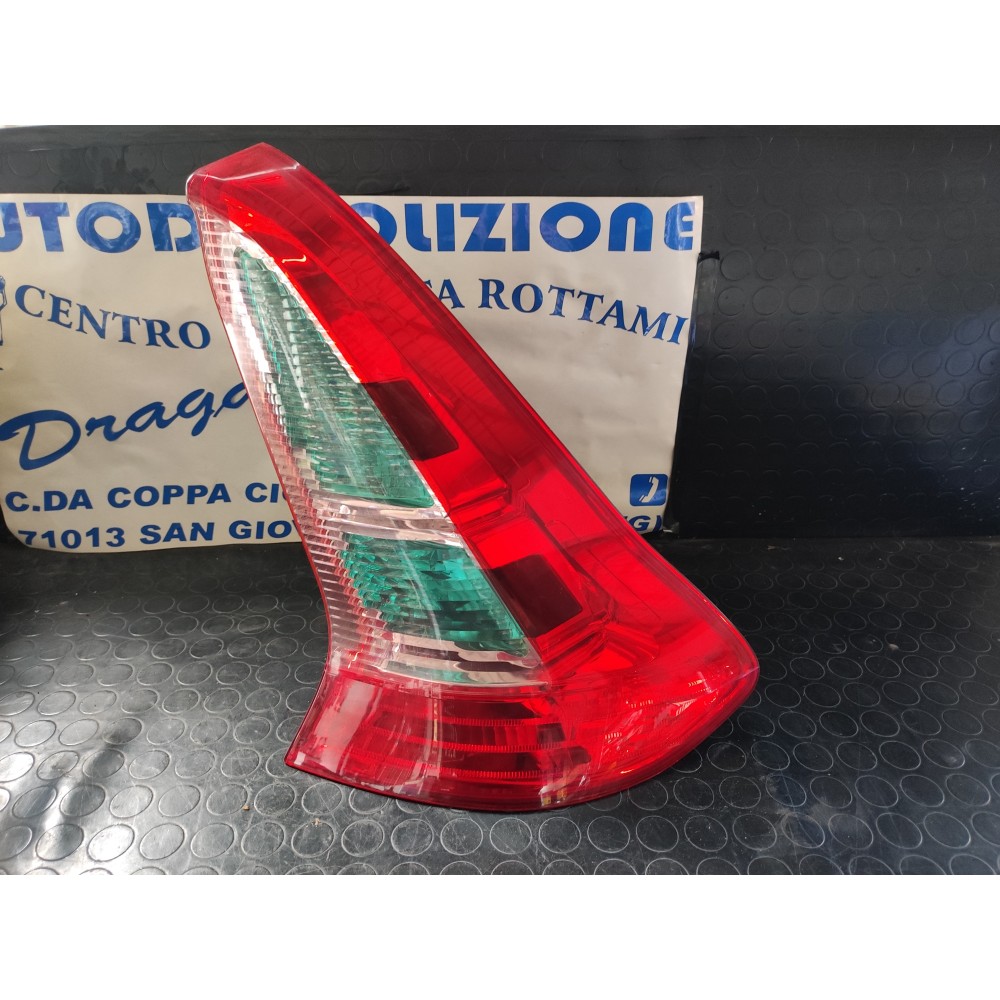 FARO POSTERIORE DESTRO CITROEN C4 BERLINA DAL 2008 AL 2010