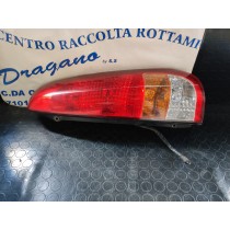 FARO POSTERIORE DESTRO HYUNDAI ATOS DAL 1998 AL 2003