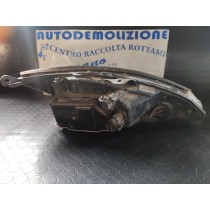 FARO ANTERIORE SINSITRO FORD FOCUS DAL 2001 AL 2005