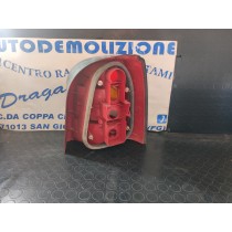 FARO POSTERIORE SINISTRO AUDI A4 DAL 1994 AL 1999