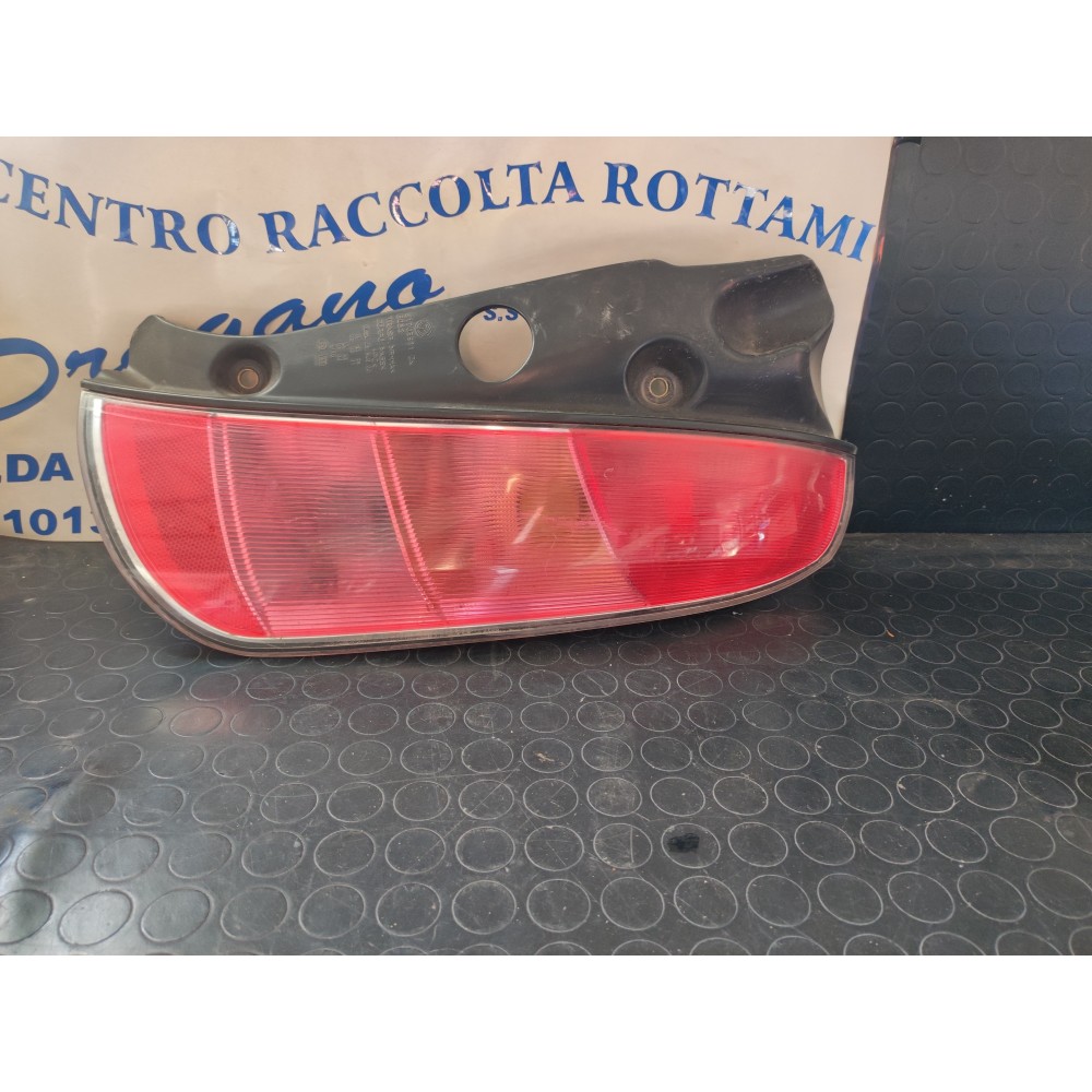 FARO POSTERIORE DESTRO LANCIA YPSILON DAL 2003 AL 2006