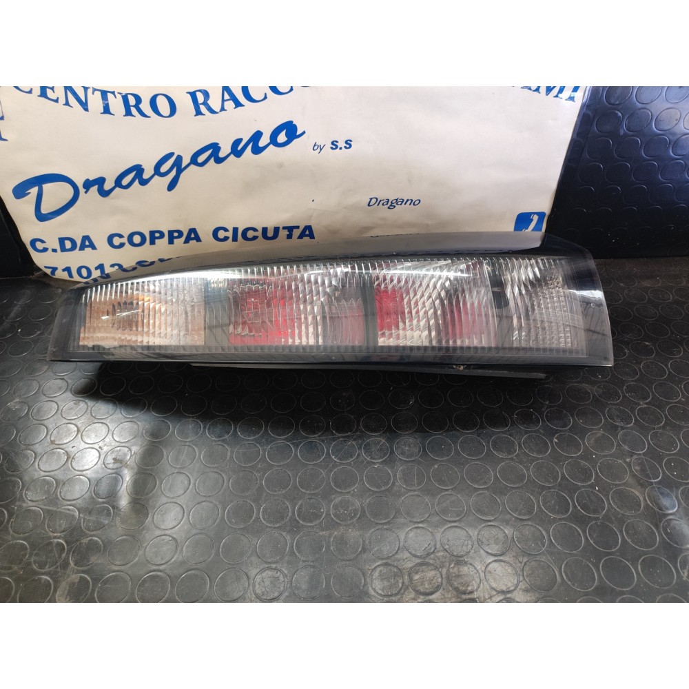 FARO POSTERIORE DESTRO OPEL MERIVA DAL 2003 AL 2010