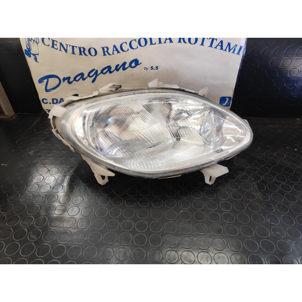 FARO ANTERIORE DESTRO SMART FORTWO DAL 1998 AL 2002