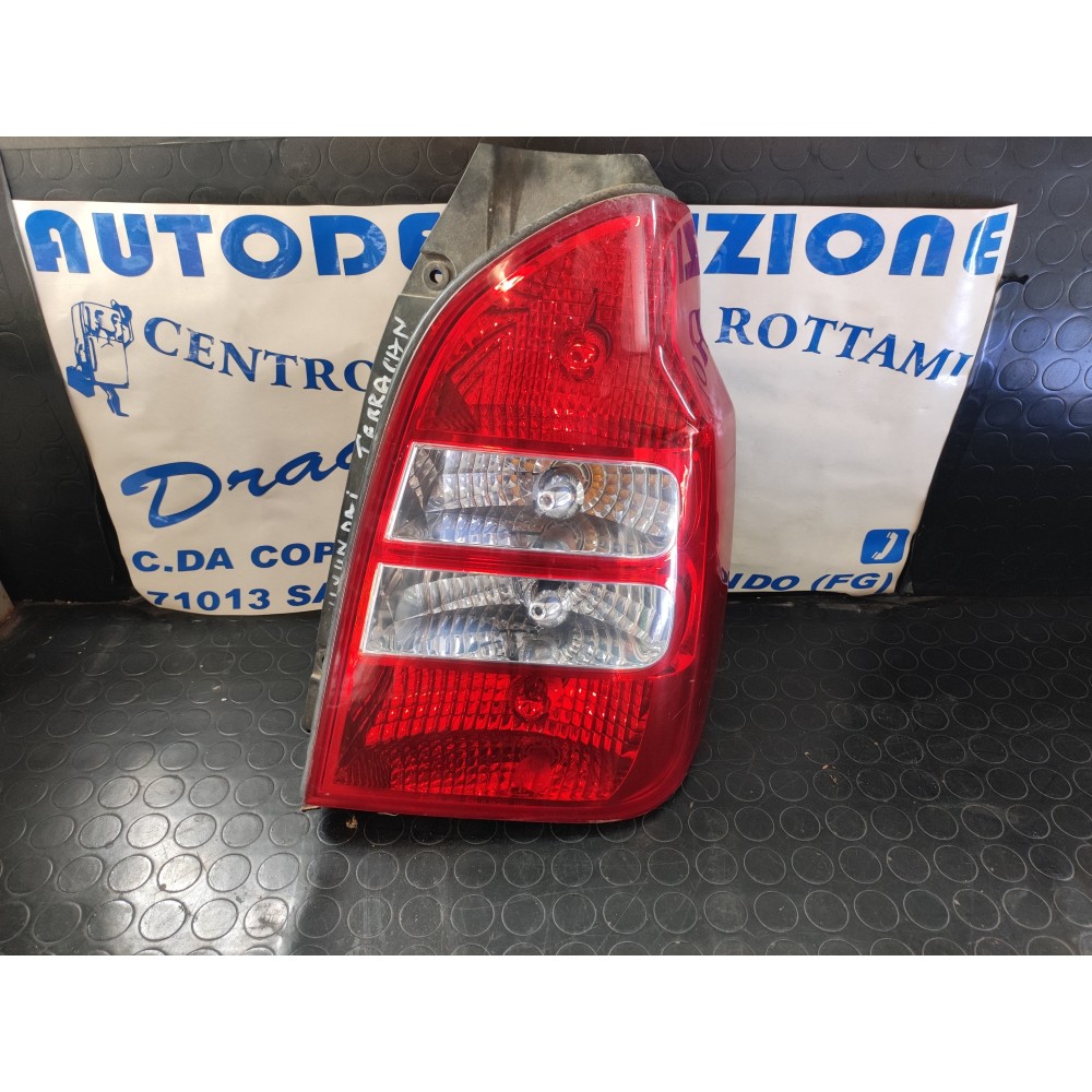 FARO POSTERIORE DESTRO HYUNDAI TERRACAN DAL 2005 AL 2007