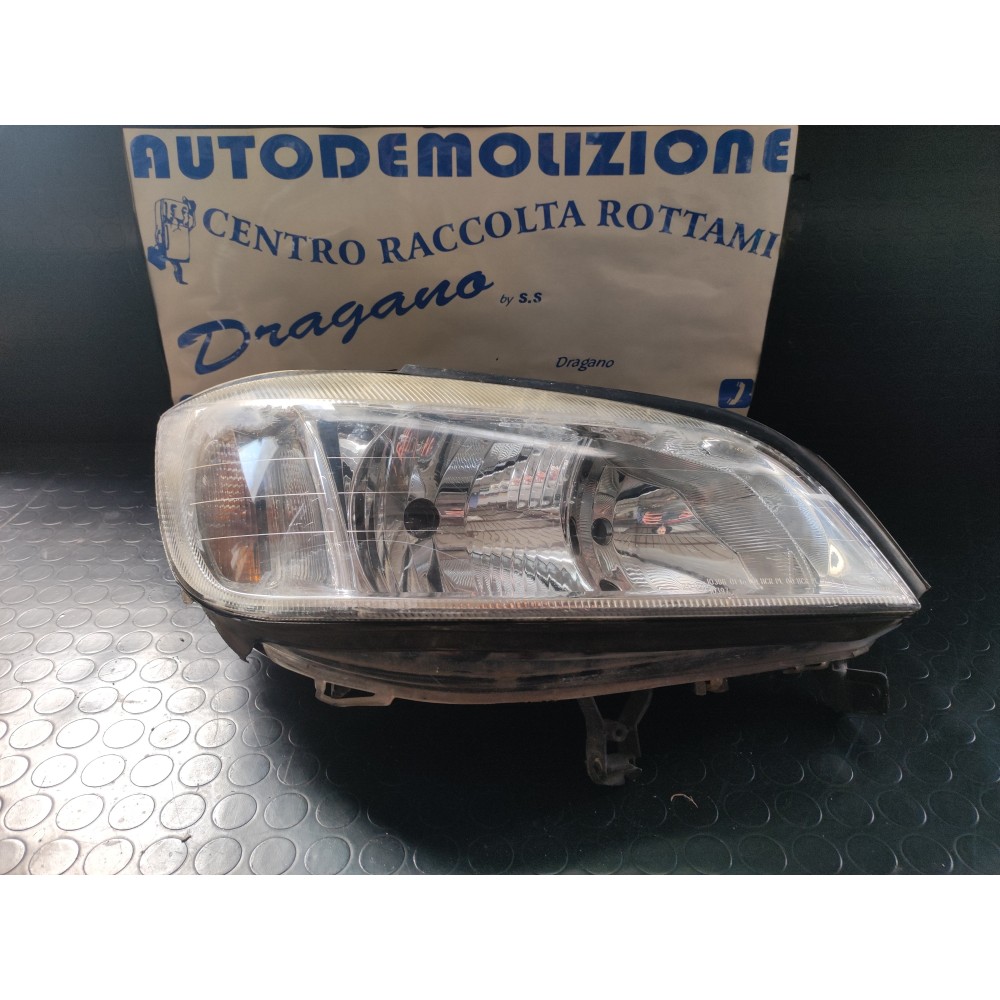 FARO ANTERIORE DESTRO OPEL ZAFIRA DAL 1999 AL 2000