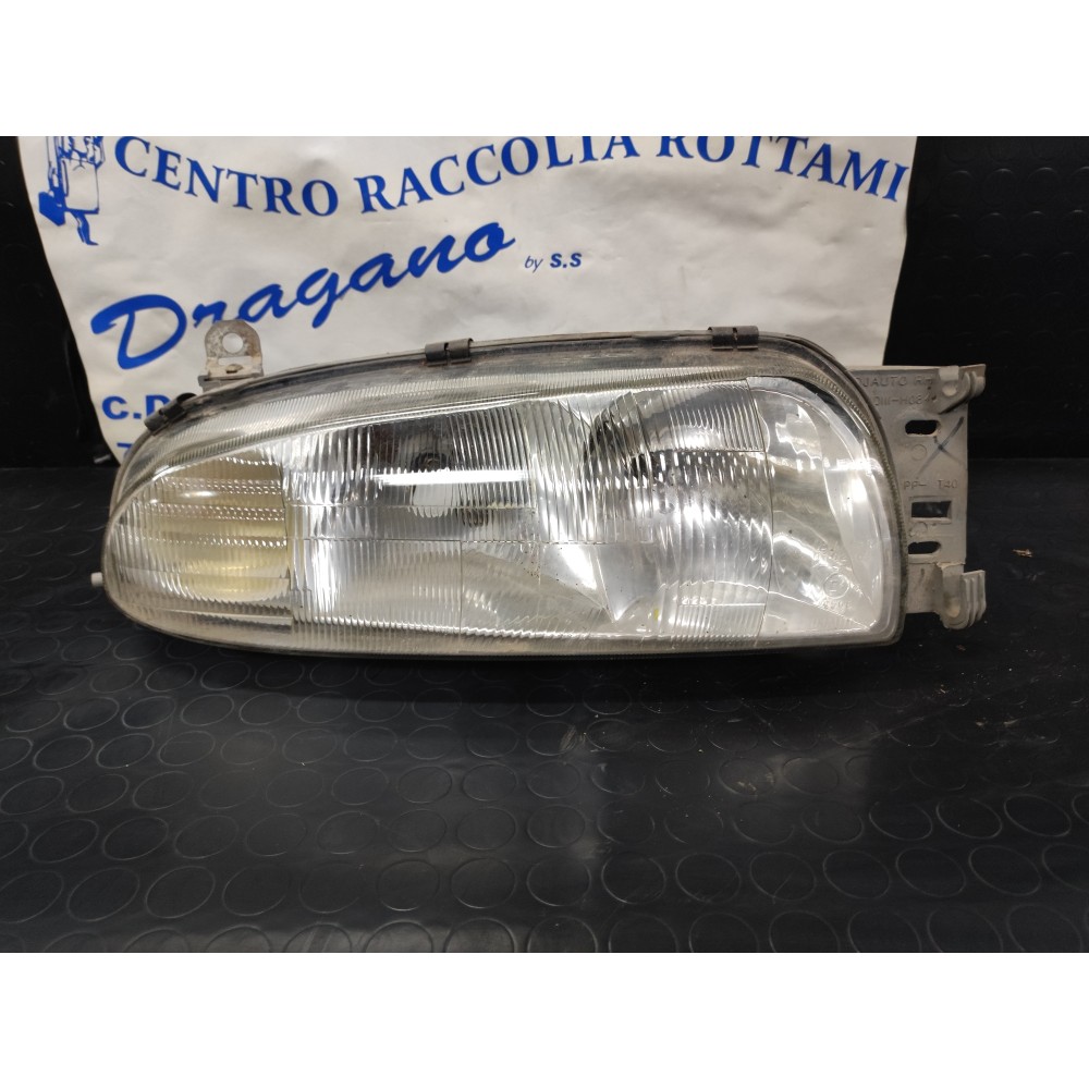 FARO ANTERIORE DESTRO FORD FIESTA MK IV DAL 1996 AL 1999