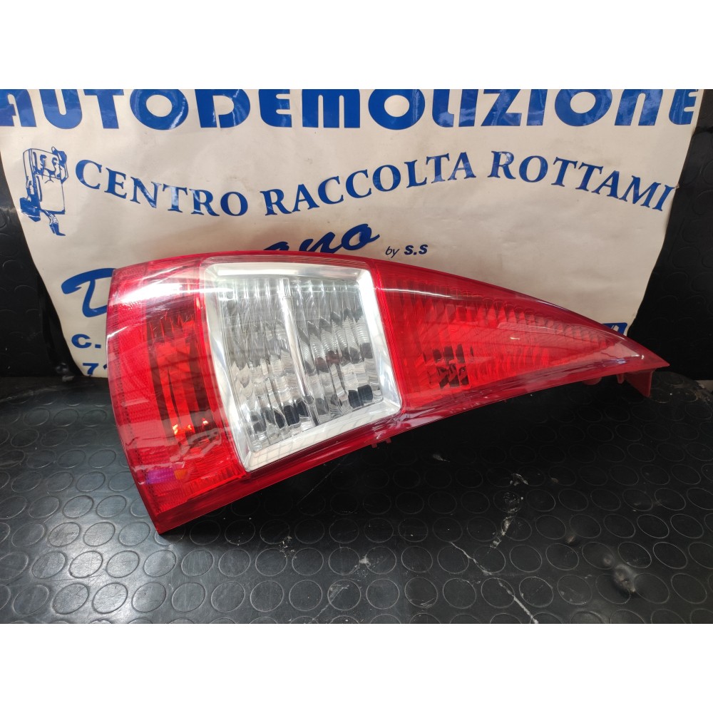 FARO POSTERIORE DESTRO CITROEN C3 DAL 2005 AL 2009