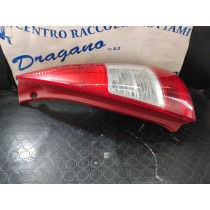 FARO POSTERIORE DESTRO CITROEN C3 DAL 2005 AL 2009