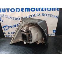 FARO POSTERIORE DESTRO VOLKSWAGEN GOLF 5 DAL 2003 AL 2008