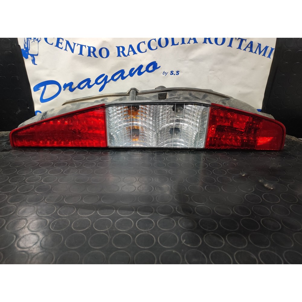 FARO POSTERIORE DESTRO FIAT DOBLO' DAL 2000 AL 2005