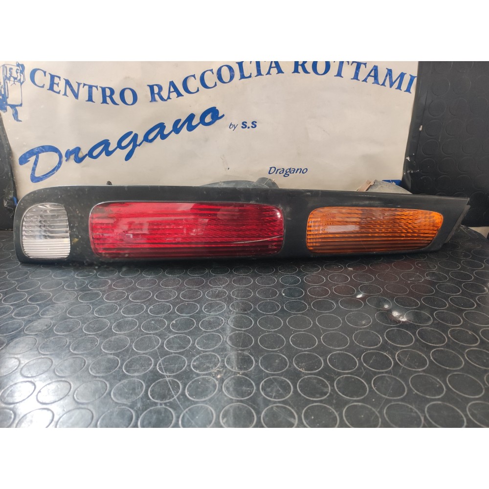 FARO POSTERIORE SINISTRO TOYOTA COROLLA ESTATE DAL 1991 AL 1998