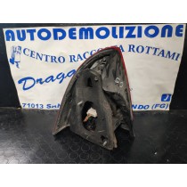 FARO POSTERIORE (ESTERNO) DESTRO CITROEN C5 DAL 2004 AL 2007