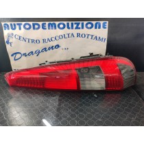 FARO POSTERIORE DESTRO FORD FIESTA DAL 2002 AL 2005