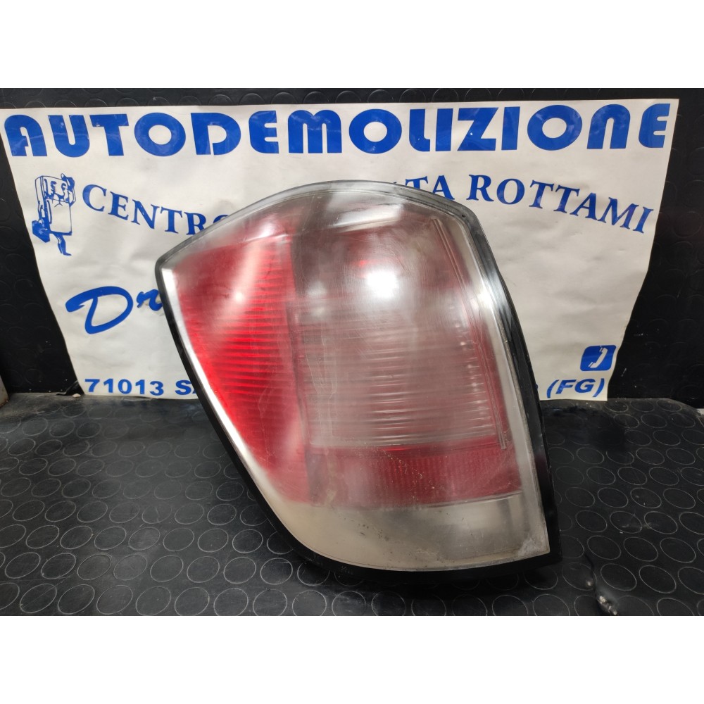 FARO POSTERIORE SINISTRO OPEL ASTRA H 3 PORTE DAL 2004 AL 2010