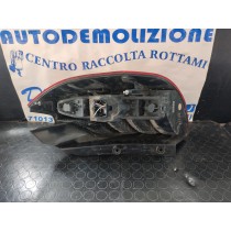 FARO POSTERIORE SINISTRO RENAULT SCENIC DAL 2003 AL 2006