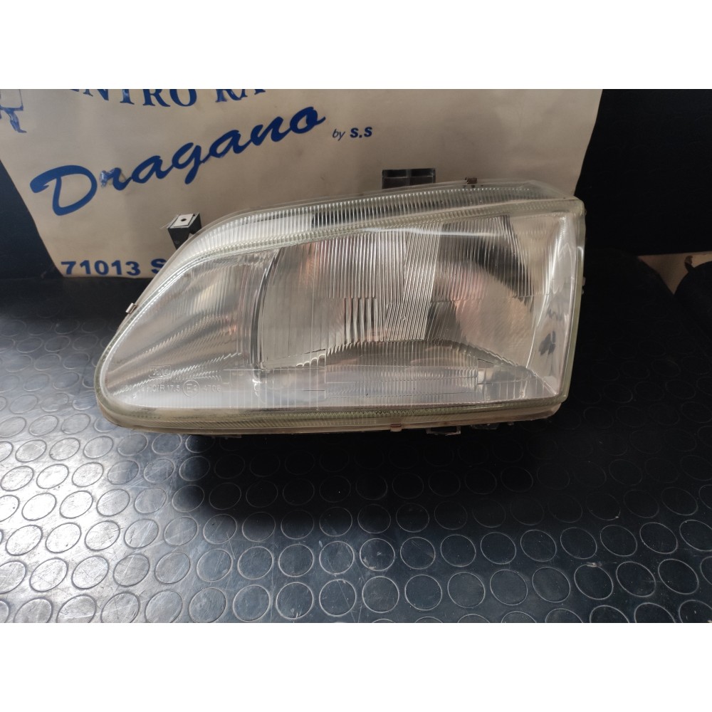 FARO ANTERIORE SINISTRO RENAULT SCENIC DAL 1996 AL 1999