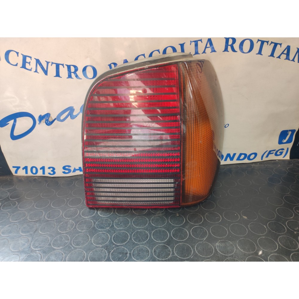 FARO POSTERIORE DESTRO VOLKSWAGEN POLO DAL 1999 AL 2001