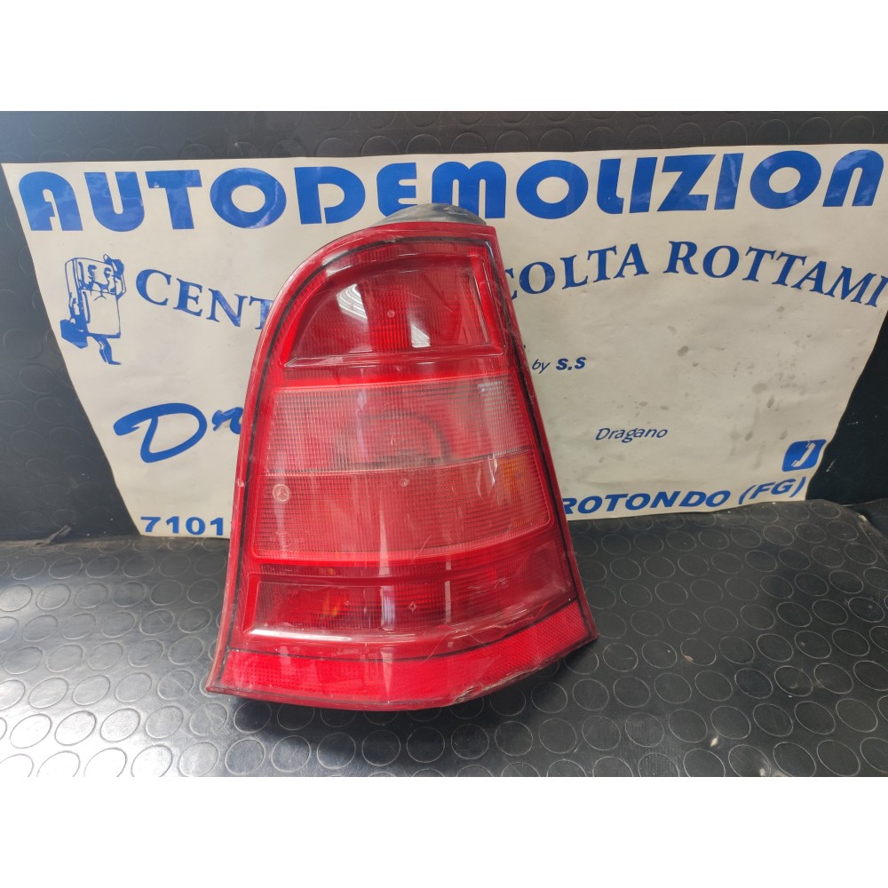 FARO POSTERIORE DESTRO MERCEDES-BENZ CLASSE A (W168) DAL 1997 AL 2001