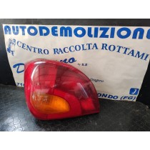 FARO POSTERIORE SINISTRO FORD FIESTA MK IV DAL 1996 AL 2002