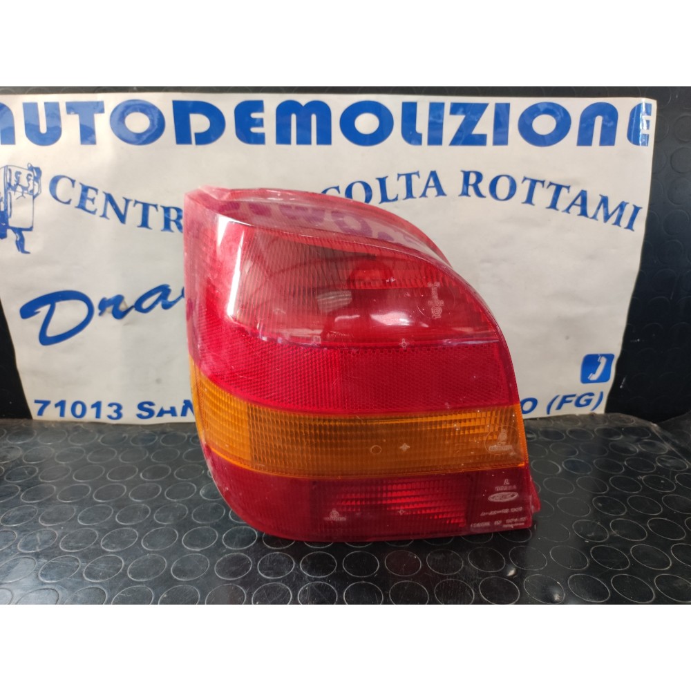 FARO POSTERIORE SINISTRO FORD FIESTA MK III DAL 1989 AL 1995