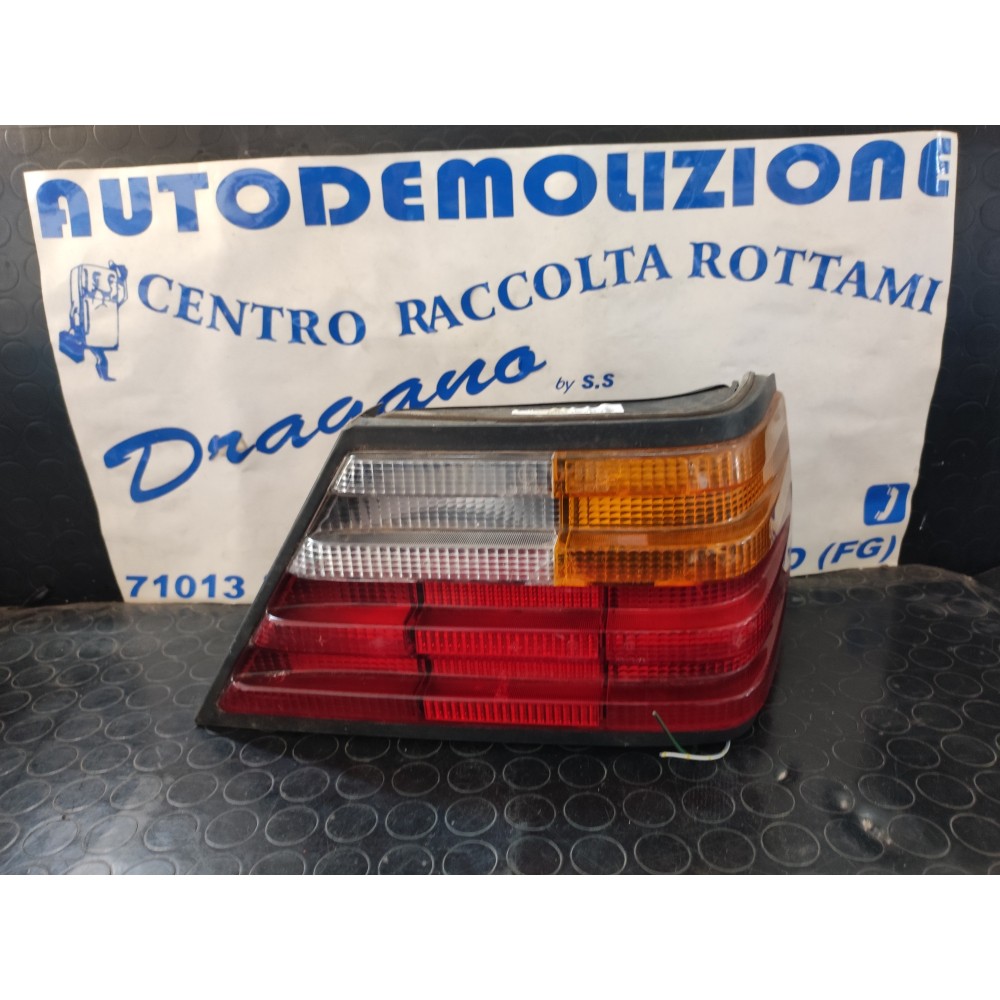 FARO POSTERIORE DESTRO MERCEDES-BENZ CLASSE E (W124) DAL 1984 AL 1989