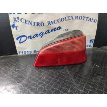 FARO POSTERIORE DESTRO CITROEN SAXO'/PEUGEOT 106 DAL 1996 AL 1998