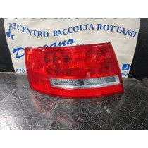 FARO POSTERIORE SINISTRO AUDI A6 DAL 2004 AL 2008