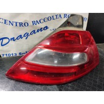 FARO POSTERIORE DESTRO RENAULT DAL 2006 AL 2008