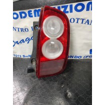 FARO POSTERIORE DESTRO NISSAN MICRA K12 DAL 2003 AL 2010