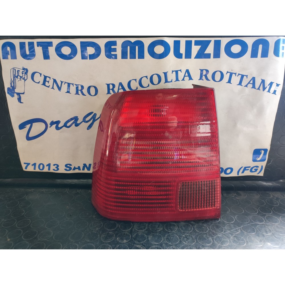 FARO POSTERIORE SINISTRO VOLKSWAGEN PASSAT B5 DAL 1996 AL 2000