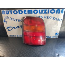 FARO POSTERIORE SINISTRO NISSAN MICRA DAL 1992 AL 1998