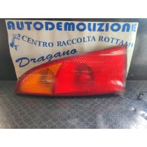 FARO POSTERIORE DESTRO FORD FOCUS DAL 1998 AL 2005