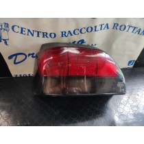 FARO POSTERIORE SINISTRO RENAULT CLIO DAL 1996 AL 1998