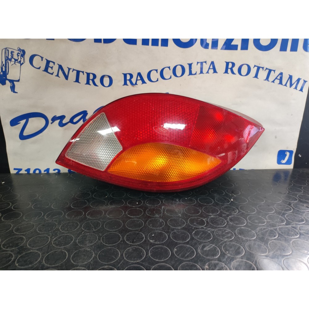 FARO POSTERIORE DESTRO FORD KA DAL 1996 AL 2007