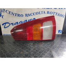 FARO POSTERIORE DESTRO FORD FOCUS DAL 1999 AL 2004