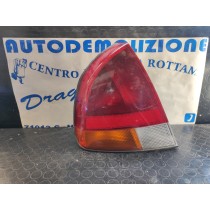 FARO POSTERIORE SINISTRO MITSUBISHI CARISMA DAL 1995 AL 1999