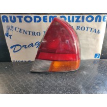 FARO POSTERIORE DESTRO MITSUBISHI CARISMA DAL 1995 AL 1999