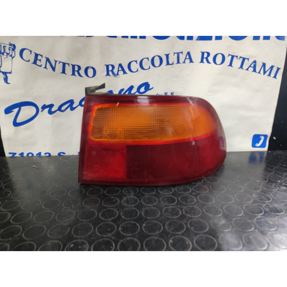 FARO POSTERIORE DESTRO HONDA CIVIC